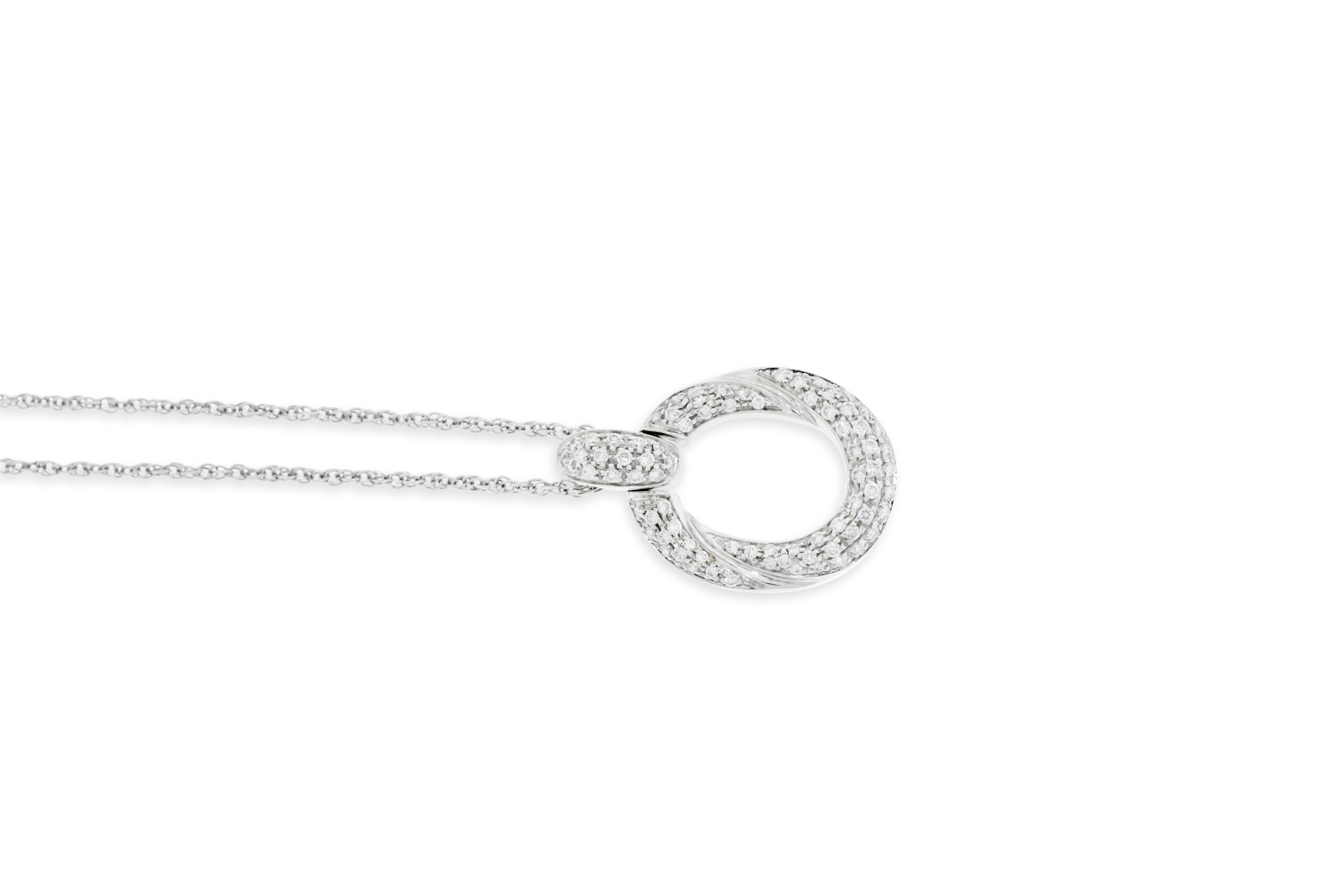 Round Cut 18 Karat White Gold Pave Diamond Link Pendant Necklace For Sale