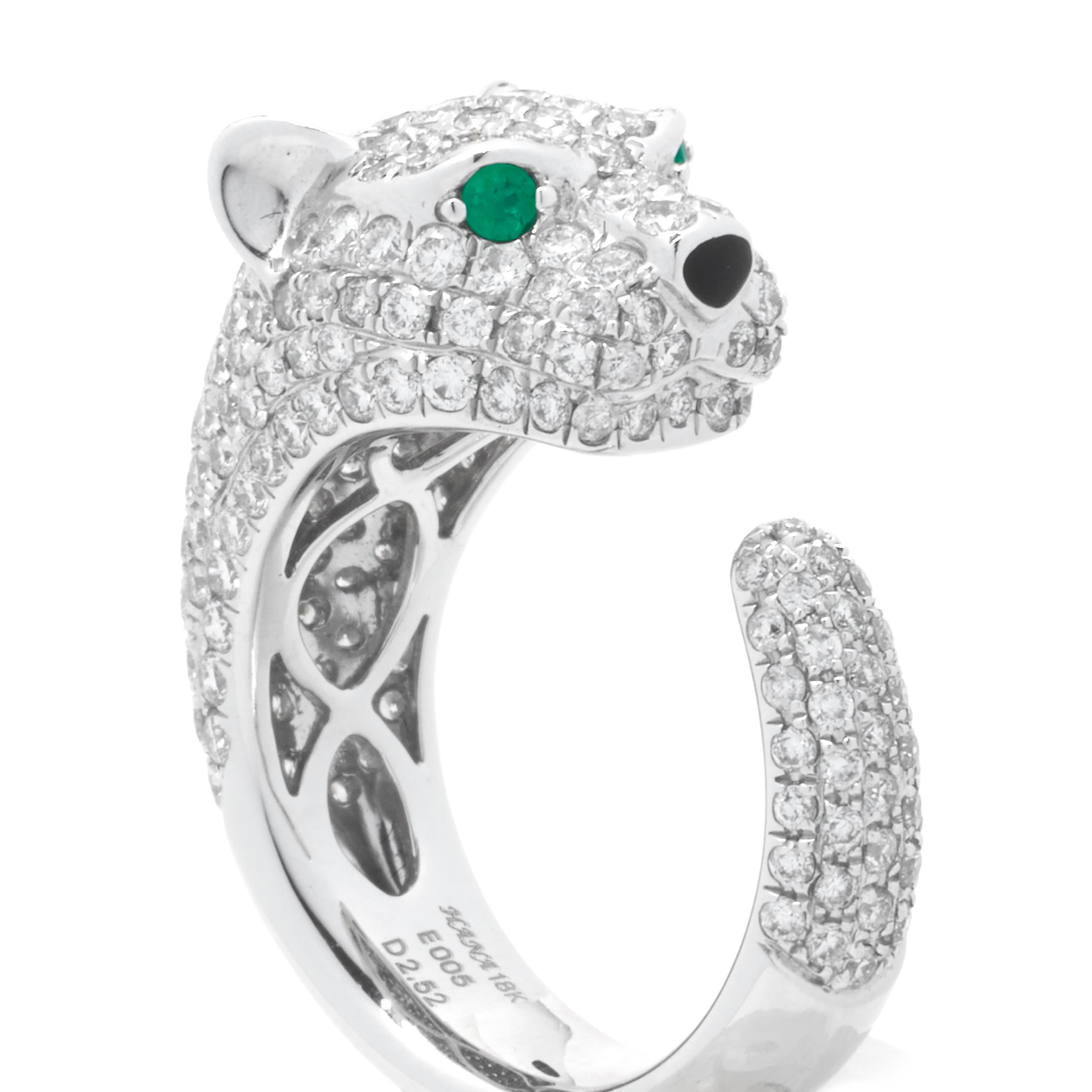 18k White Gold Pave Diamond Panther Ring with Emerald Eyes In Excellent Condition In Scottsdale, AZ