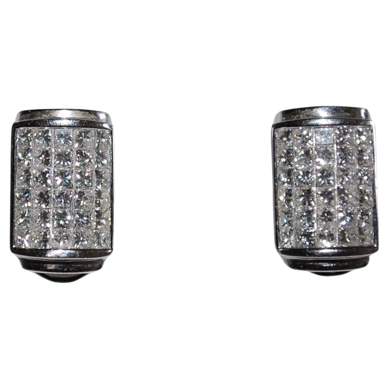 Pendientes de clip de oro blanco de 18 quilates con diamantes pavé en venta