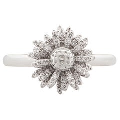 Bague Flora Daisy en or blanc 18k avec pavés