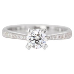 18K White Gold Pave Ring with 0.20ct Side Diamonds