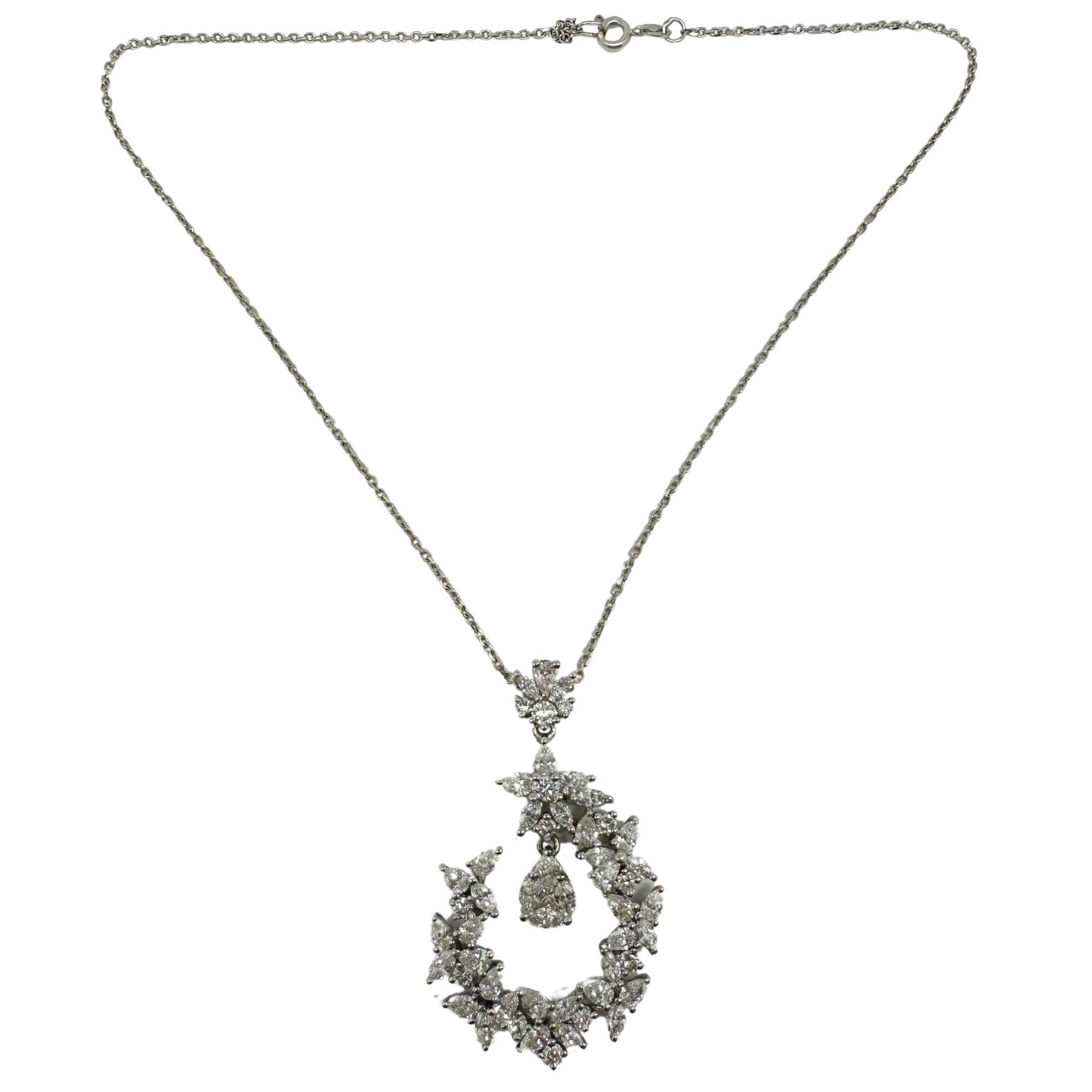 Women's 18K White Gold Pear and Marquise Cut Diamond Pendant Necklace For Sale