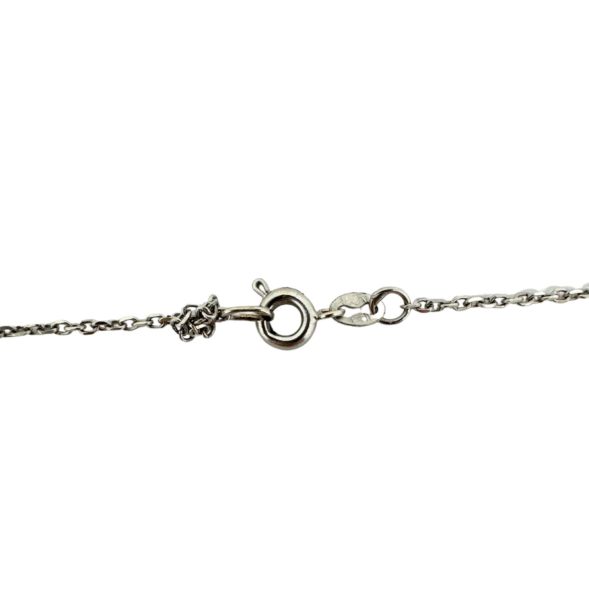 18K White Gold Pear and Marquise Cut Diamond Pendant Necklace For Sale 2