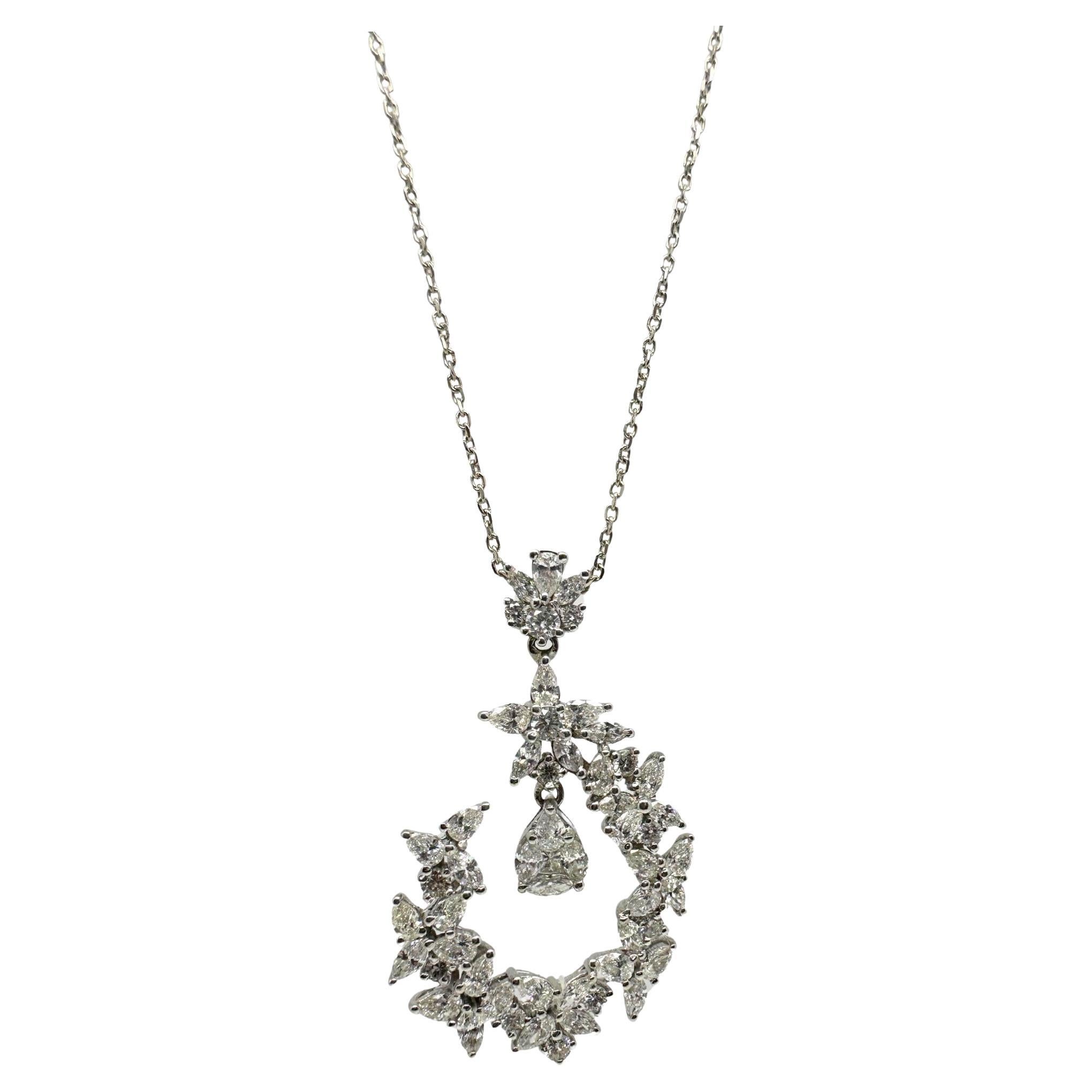 18K Weißgold Diamantanhänger mit Birnen- und Marquise-Schliff Halskette