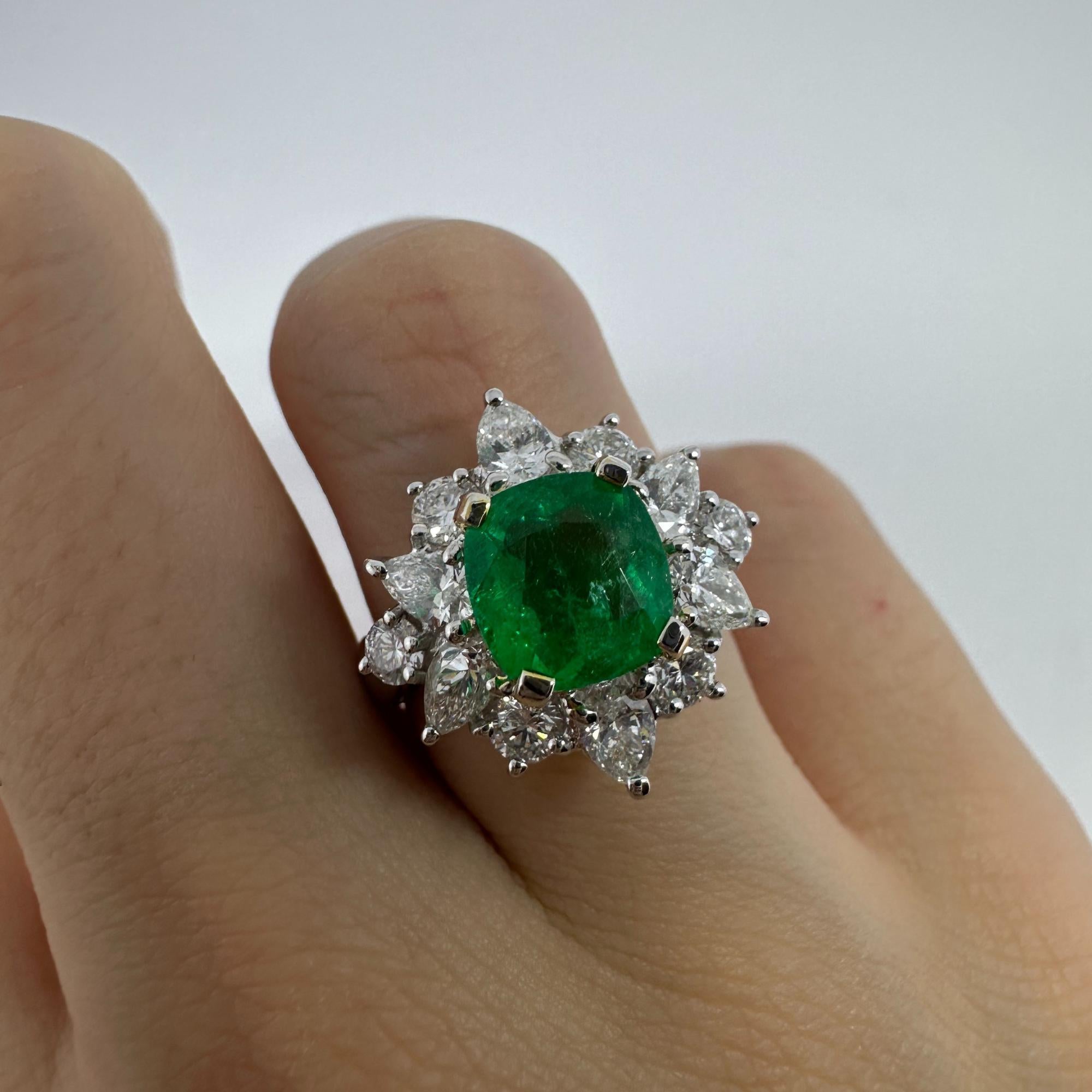 18K White Gold Pear Cut Diamond and Emerald Ring For Sale 4