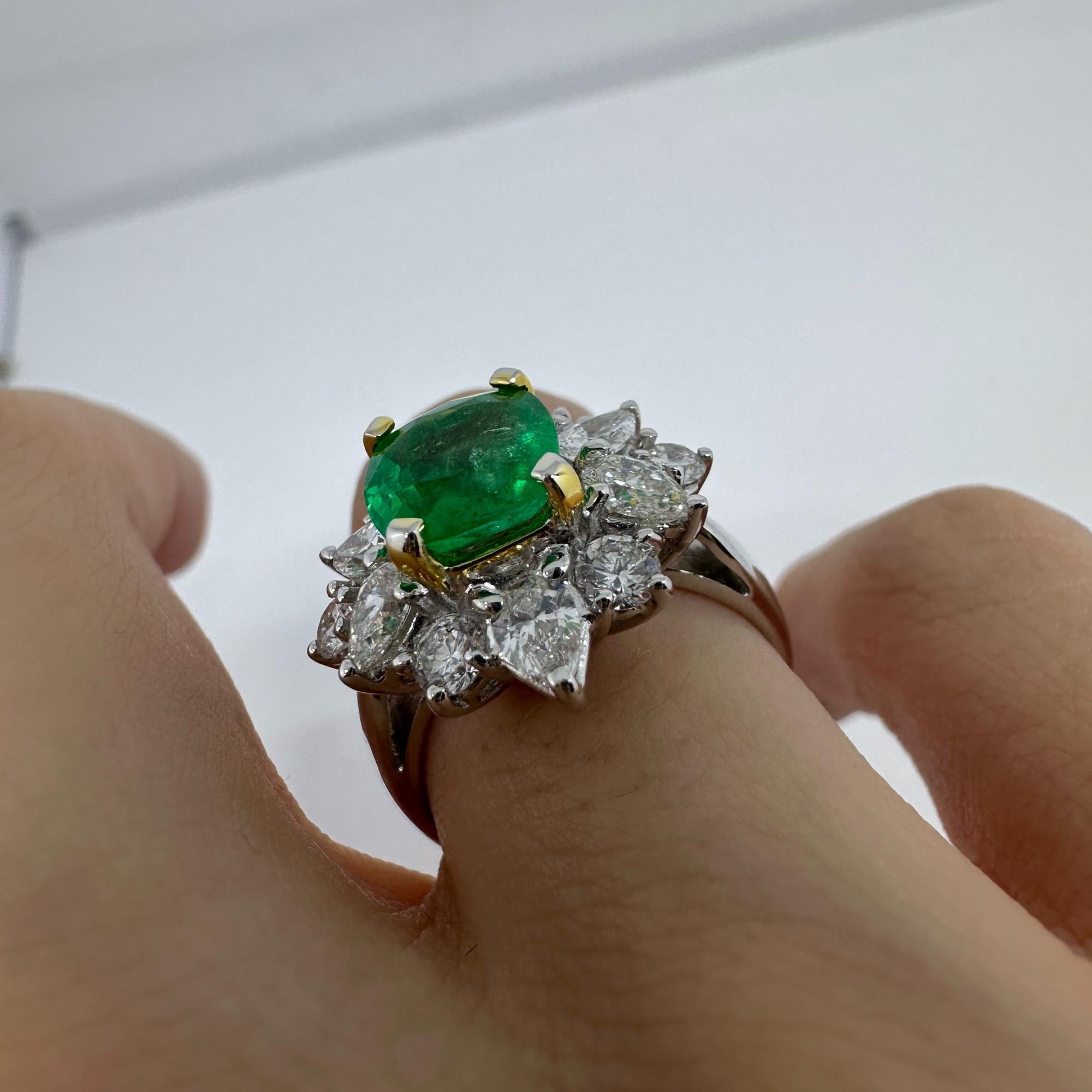 18K White Gold Pear Cut Diamond and Emerald Ring For Sale 5