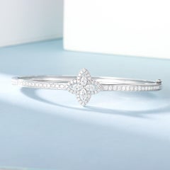 18K White Gold Pear-Cut Diamond Bangle Bracelet