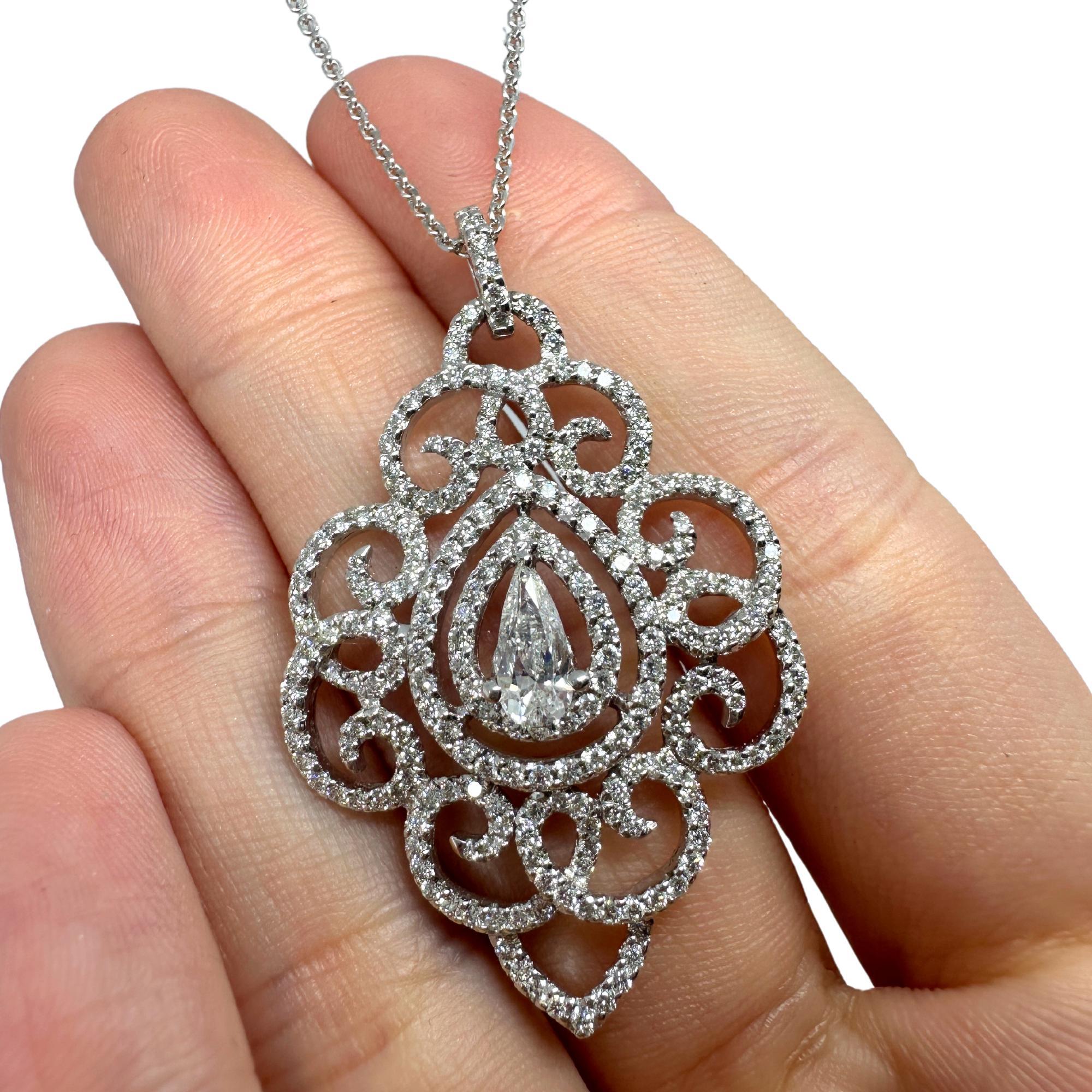 Women's 18K White Gold Pear Cut Diamond Pendant Necklace For Sale