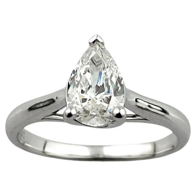 Bague solitaire en or blanc 18K avec diamant taille poire - 1,00 carat
