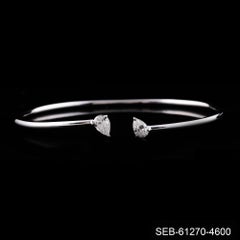Bracelet manchette en or blanc 18K avec diamant naturel taille poire 0.61 ct