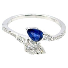 18k White Gold Pear-Cut Sri Lankan Sapphire Cts 0.42 Statement Engagement Ring