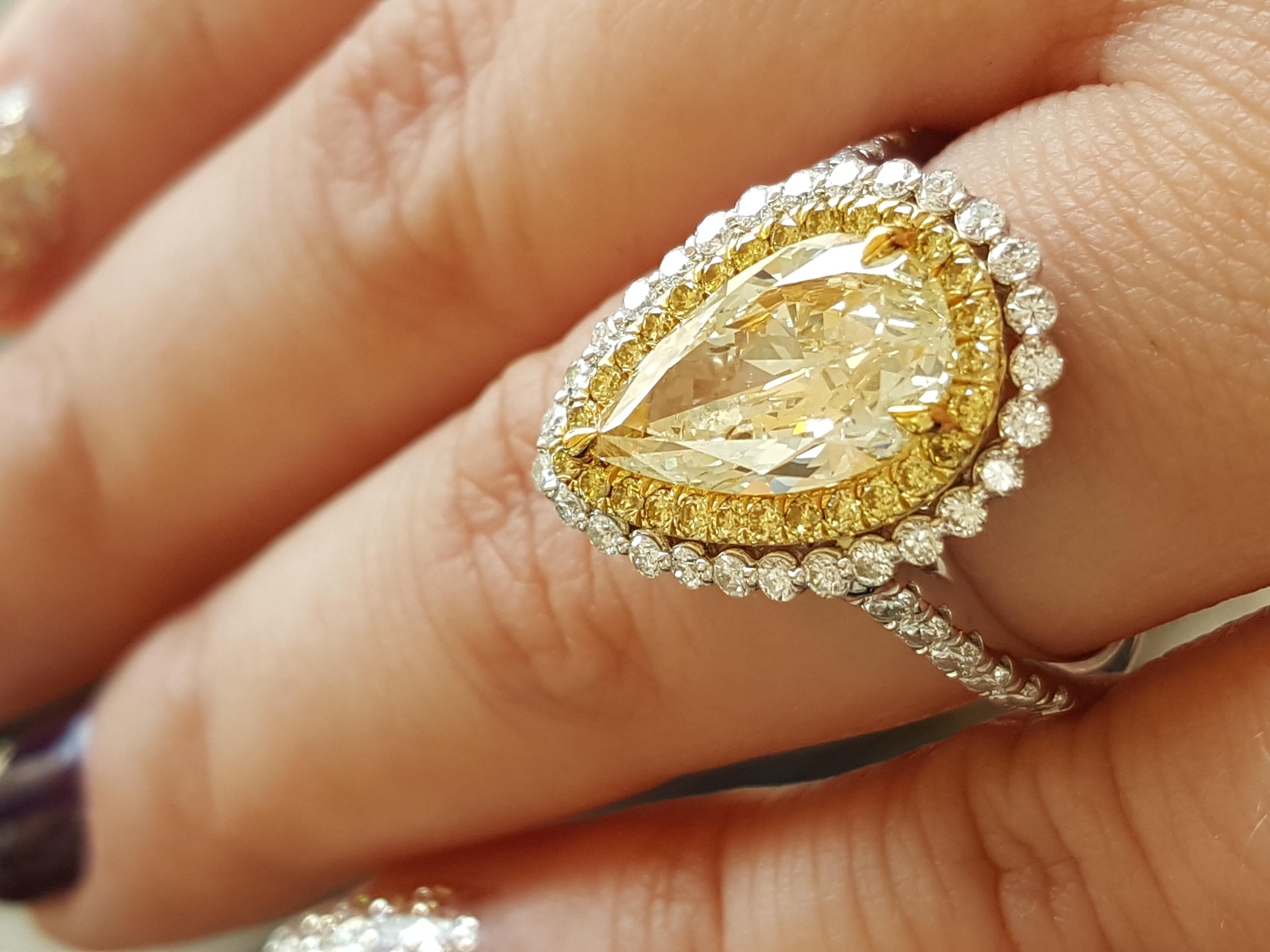 18 Karat White Gold Pear Shape Yellow Diamond Double Halo Engagement Ring 5