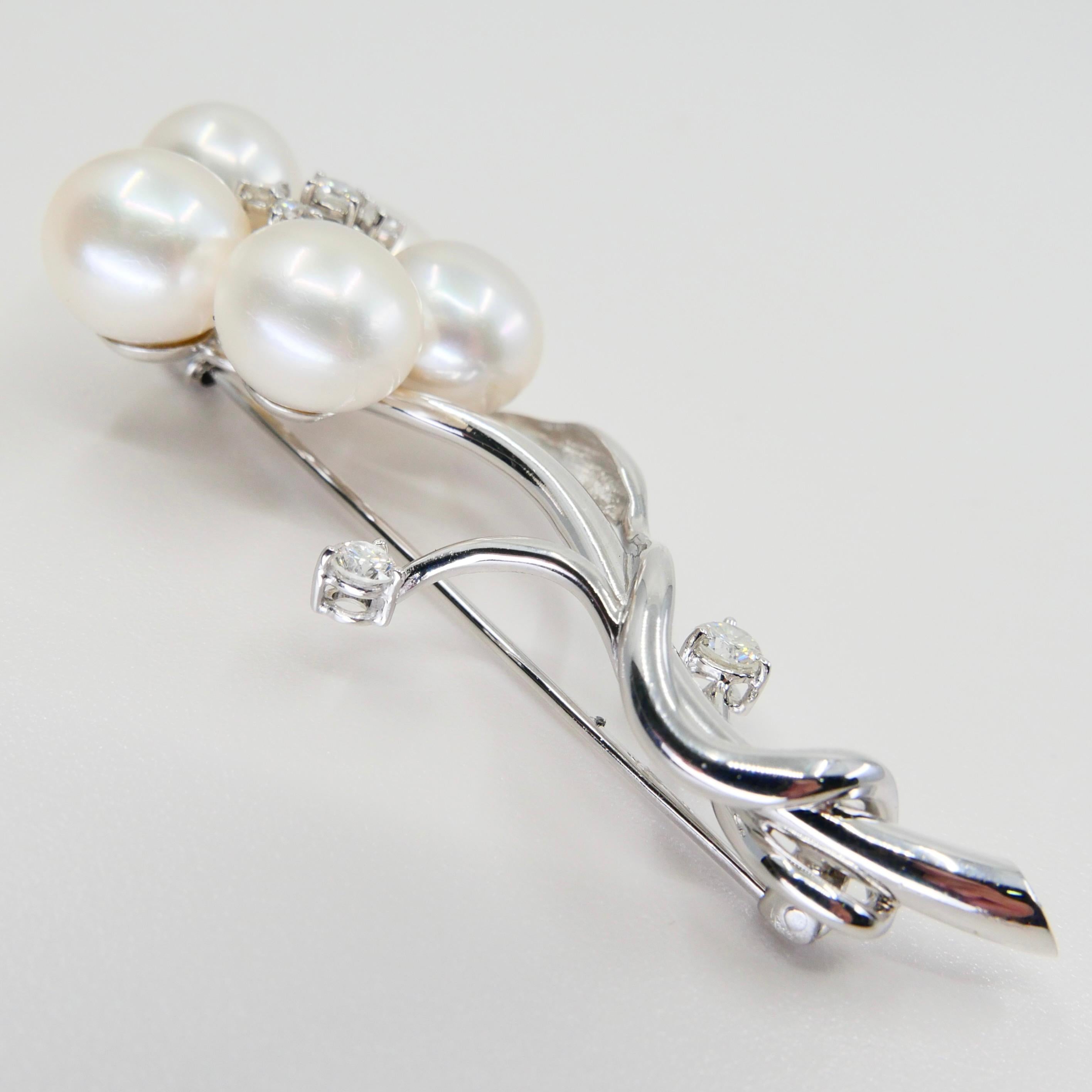 18k White Gold Pearl and Diamond Flower Brooch For Sale 2