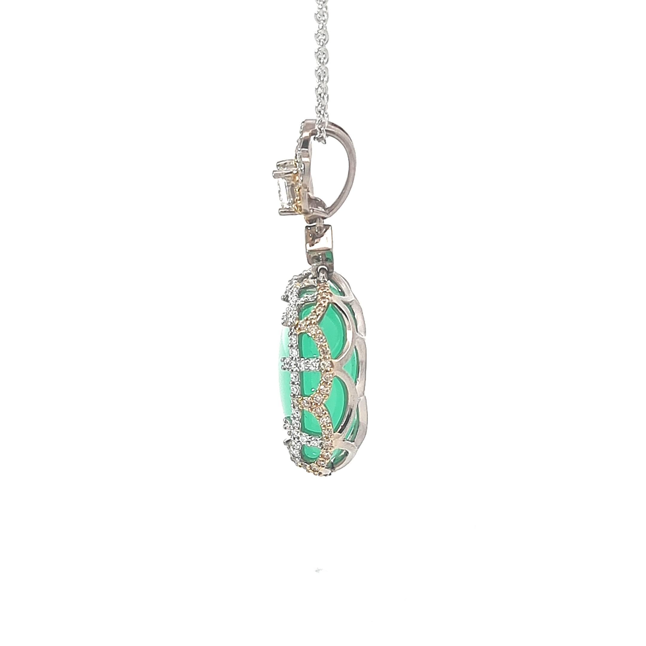 Pendentif en or blanc 18K Diamants avec chrysoprase coussin en vente 2