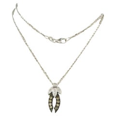 18k White Gold Pendant Necklace with 0.30ct Brilliant Cut Diamonds