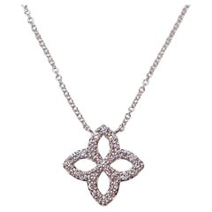 18k White Gold Pendant with 0.43 Carats of Diamond Hangs Cable Chain