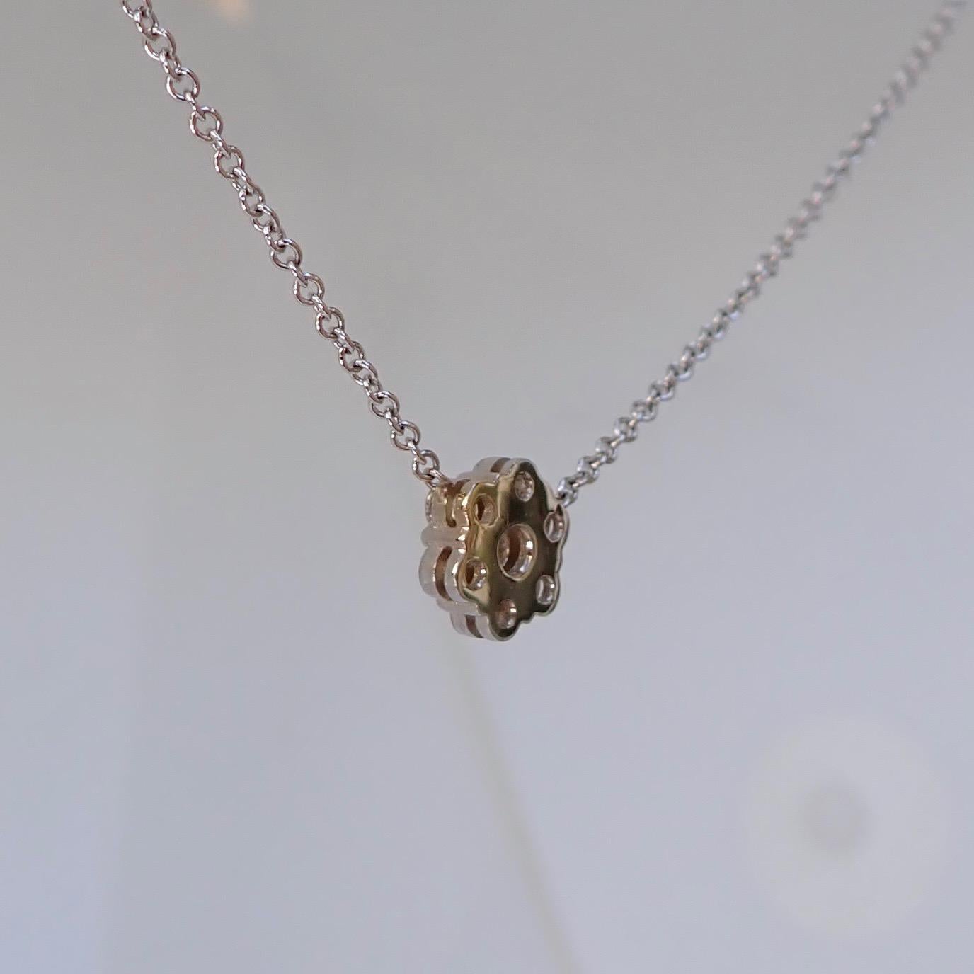 18k White Gold Pendant with 0.44 Carats of Diamond on Cable Chain In New Condition For Sale In Coral Gables, FL