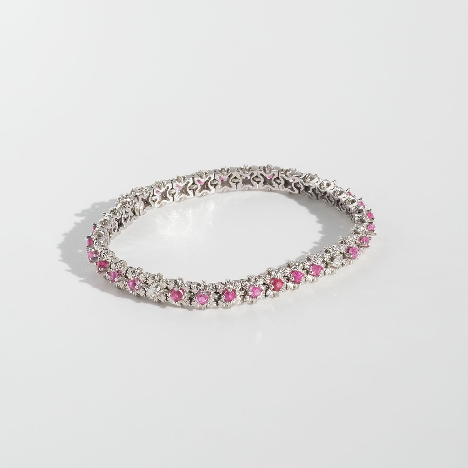 Brilliant Cut 18k White Gold, Pink and White Sapphires Bracelet For Sale