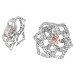 Pendientes Flor de Diamantes y Diamantes Rosa de Oro Blanco de 18 K