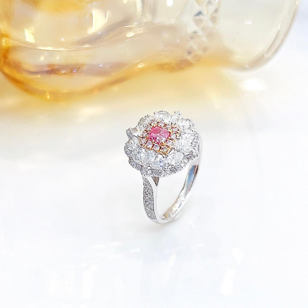 18K White Gold Pink Diamond Ring with Diamonds

1 Pink Diamond - 0.16 CT
Diamonds - 1.02 CT

Total Weight - 3.39 GM