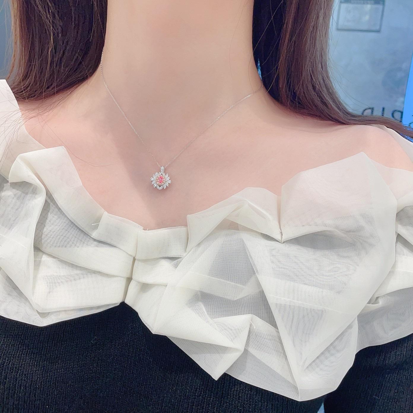 da uomo o donna Anello con diamante rosa in oro bianco 18 carati con diamanti in vendita