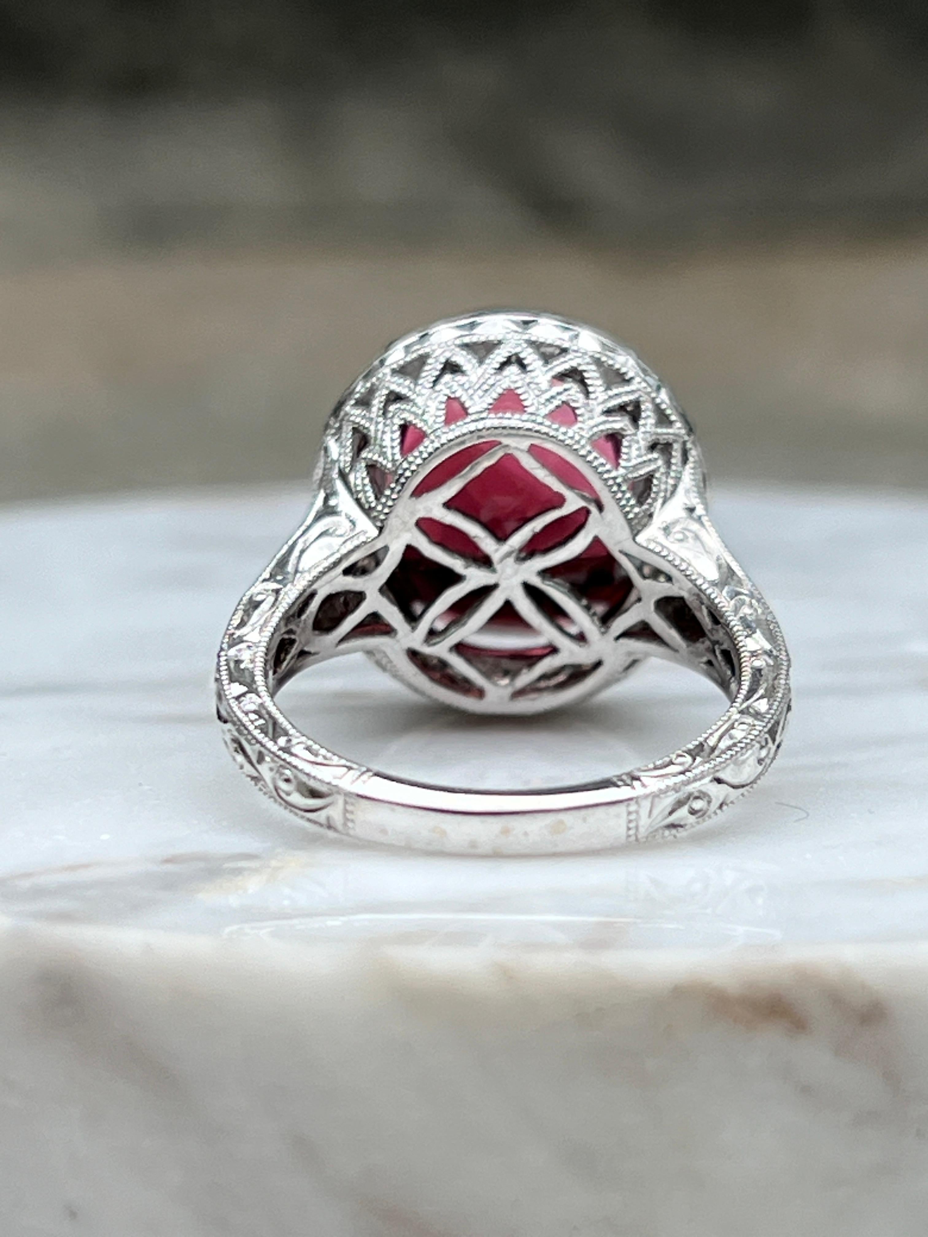 18k White Gold Pink Oval Tourmaline Ring For Sale 5