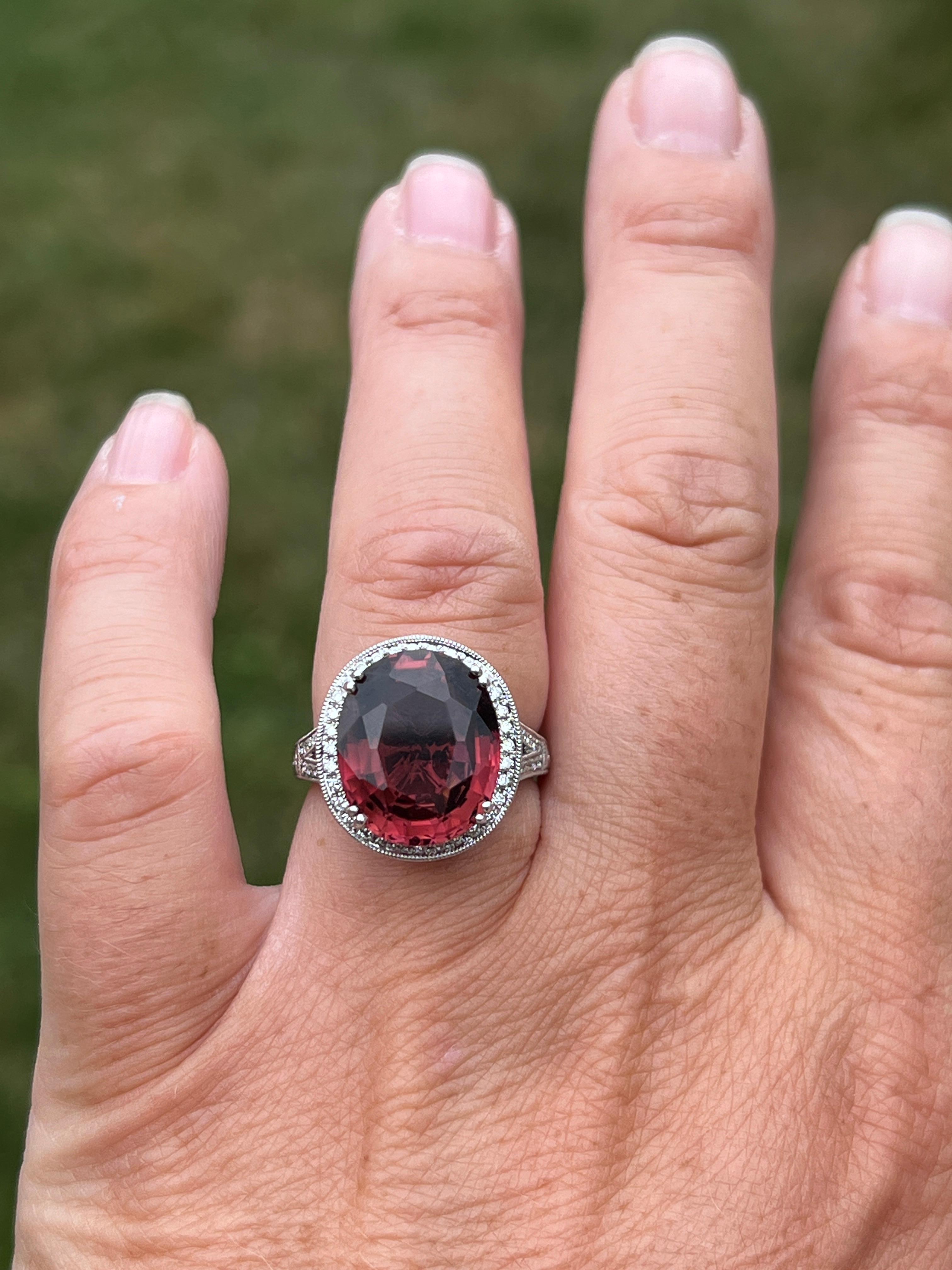 Contemporary 18k White Gold Pink Oval Tourmaline Ring For Sale