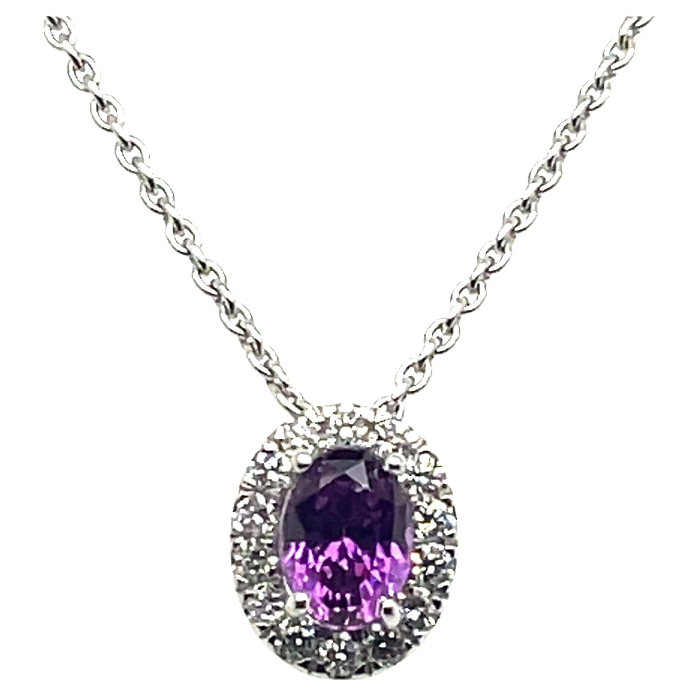 18k White Gold Pink Purple Sapphire Cts 1.45 Pendant with Chain For Sale