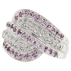 Anello di fidanzamento in oro bianco 18k con zaffiro rosa da 0,67 carati e diamante da 0,27 carati
