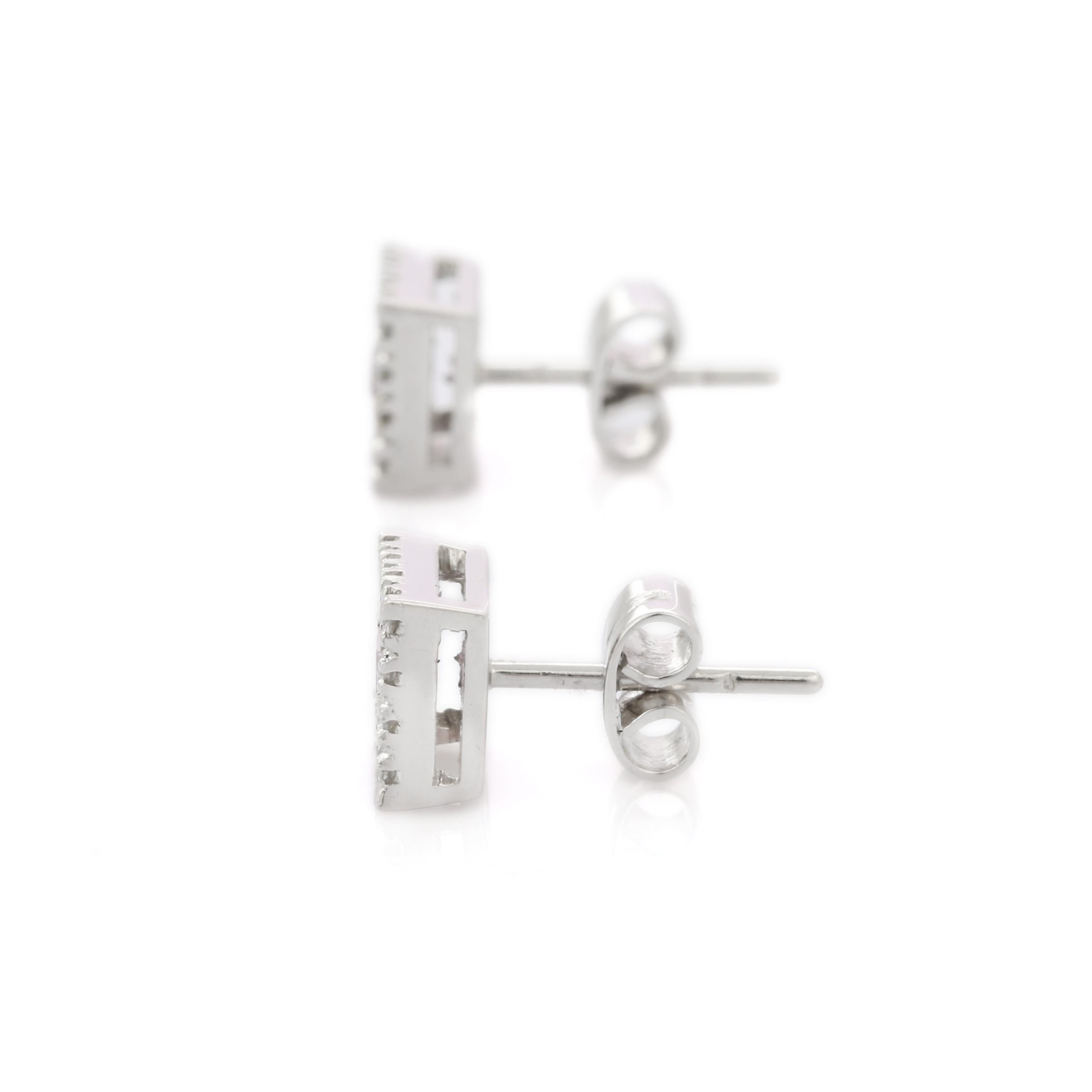 18K White Gold Pink Sapphire Diamond Square Cut Stud Earrings In New Condition For Sale In New York, NY