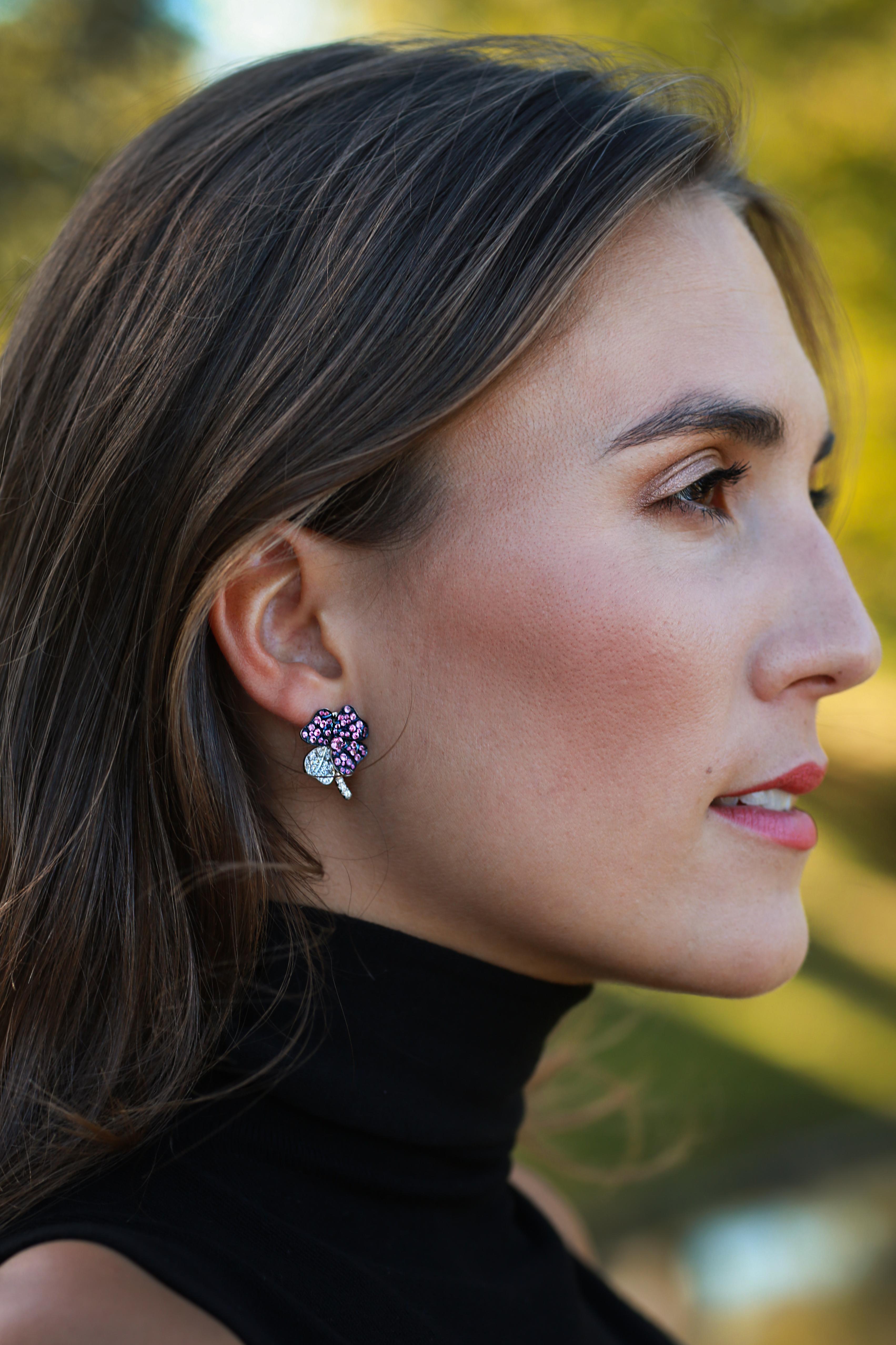 Earrings handcrafted in Palladium and 18 k White Gold with Pink Sapphires and White Diamonds

Paving: Pink Sapphires 1,49ct. (96Pcs.); White Diamonds 0,44ct
Material: Palladium 950; White Gold 750; White and Blue Rhodium 

Ring can be handcrafted in