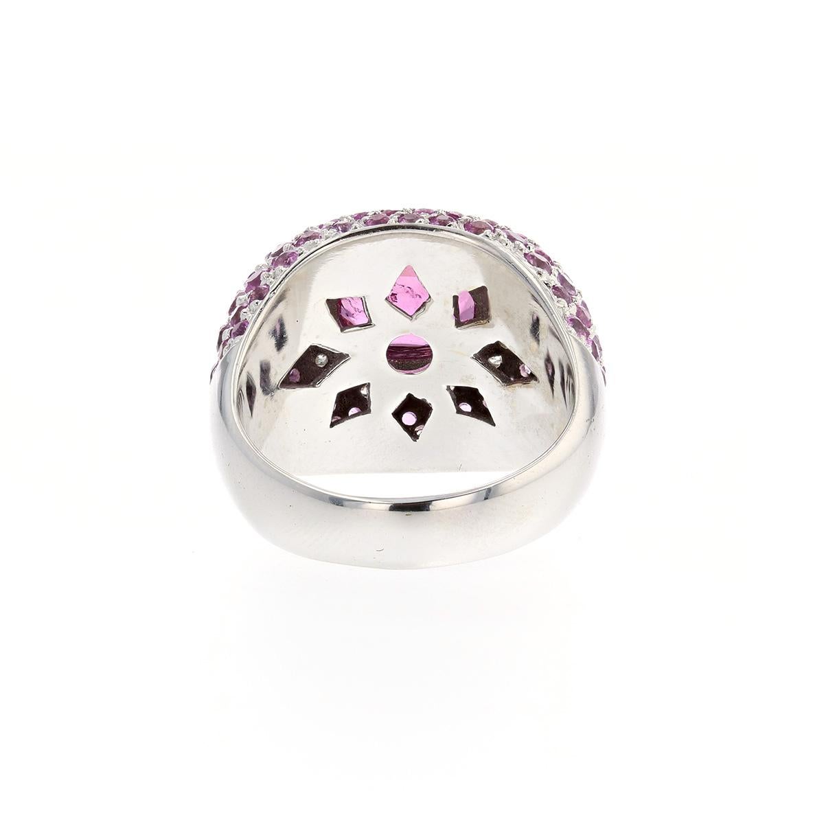 Pink Tourmaline Ring with Diamonds in 18K White Gold In Good Condition For Sale In Houston, TX