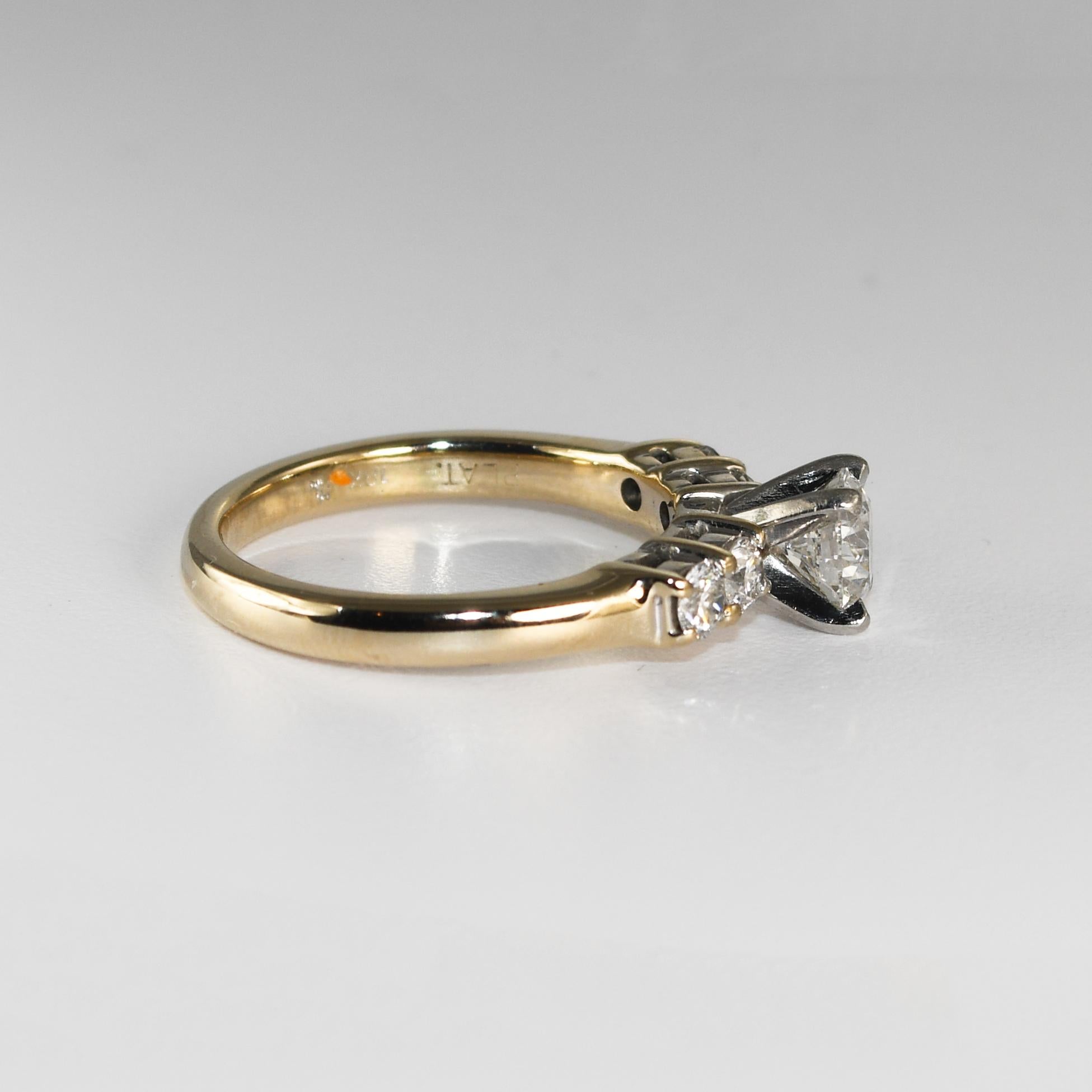 Round Cut 18K Yellow Gold & Platinum Diamond Engagement Ring 0.70ct For Sale