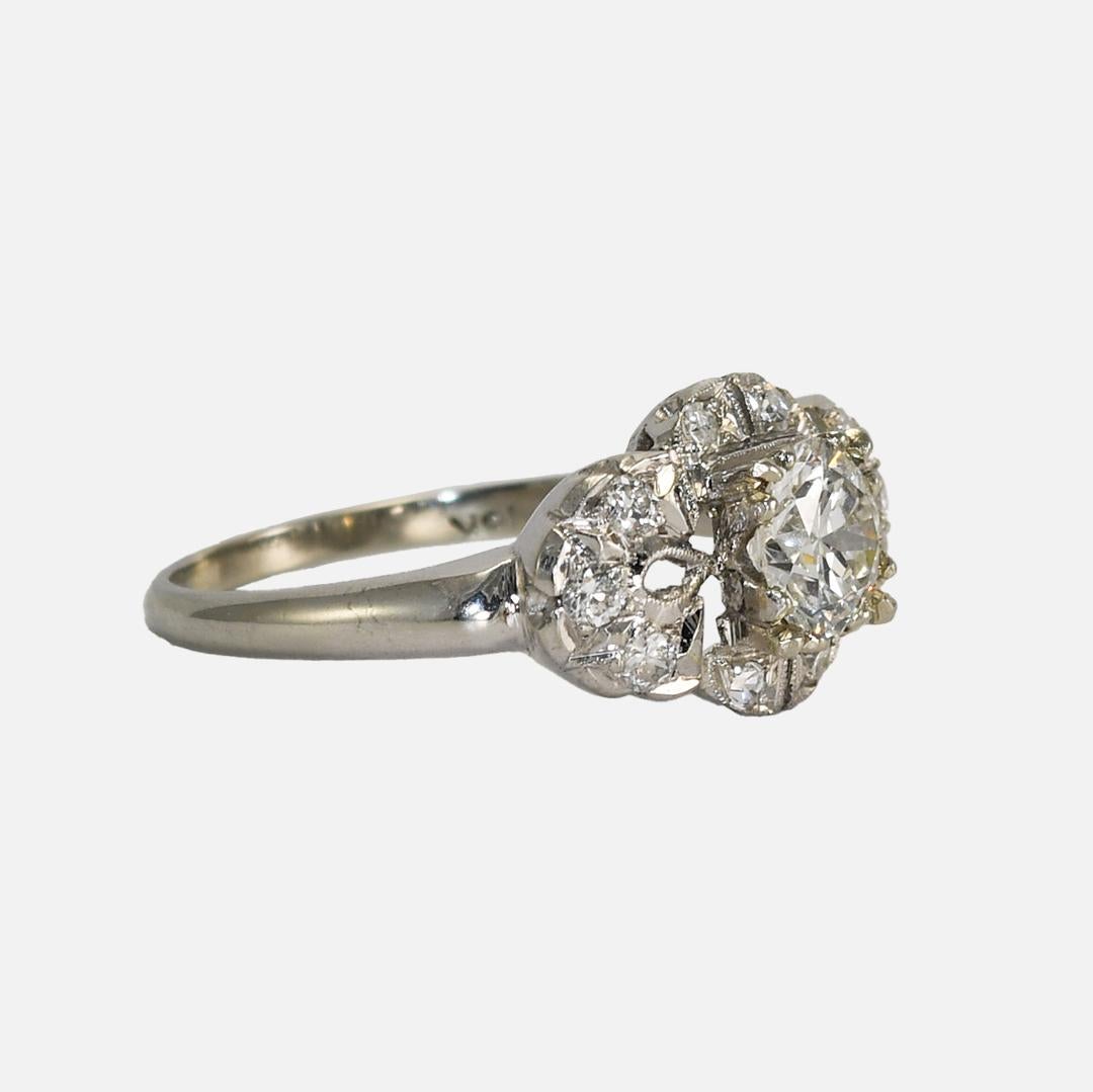 Alianza de boda de diamantes vintage en oro blanco y platino de 18 quilates Corte redondo en venta