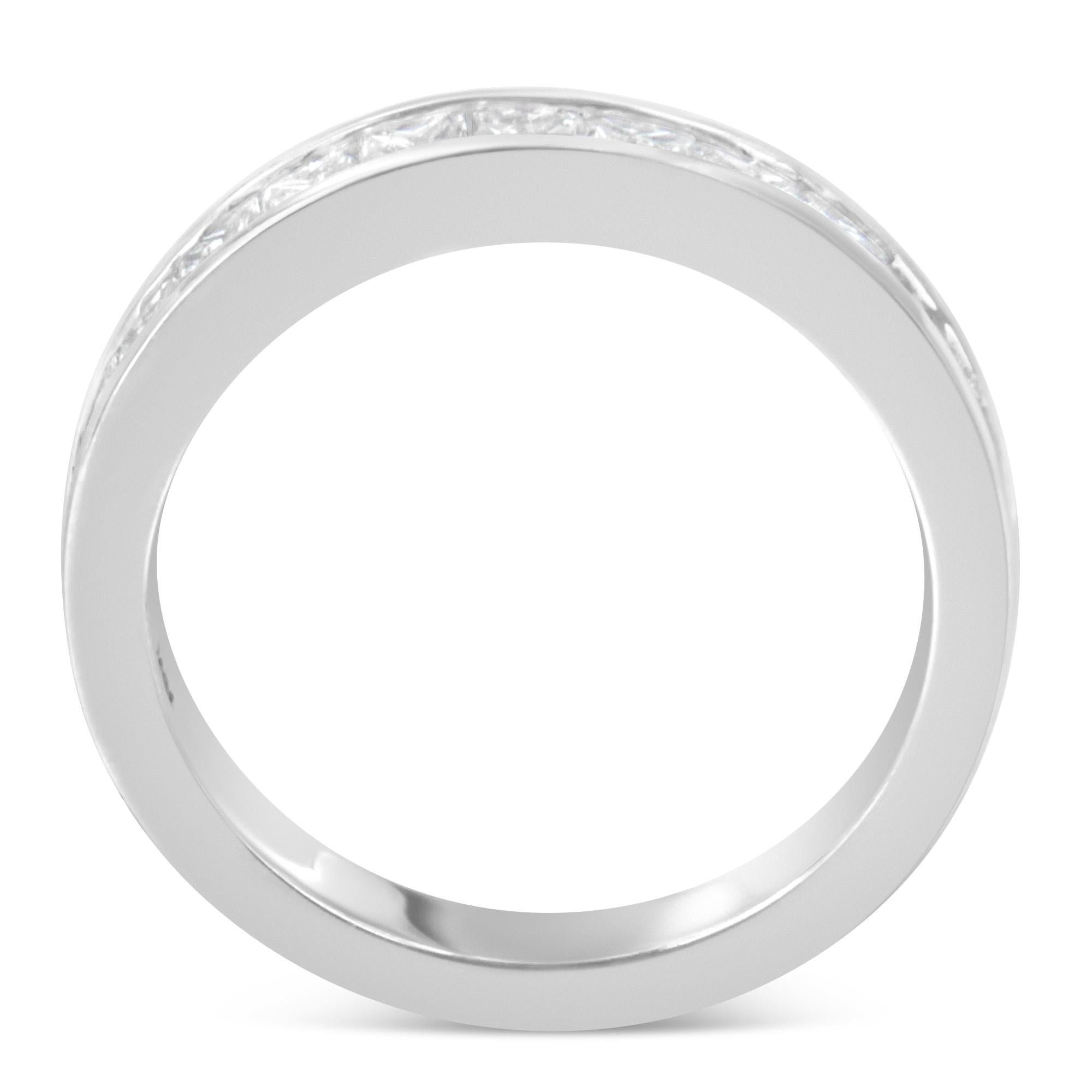 18K White Gold Princess Cut 1.0 Cttw Diamond Band Ring 2