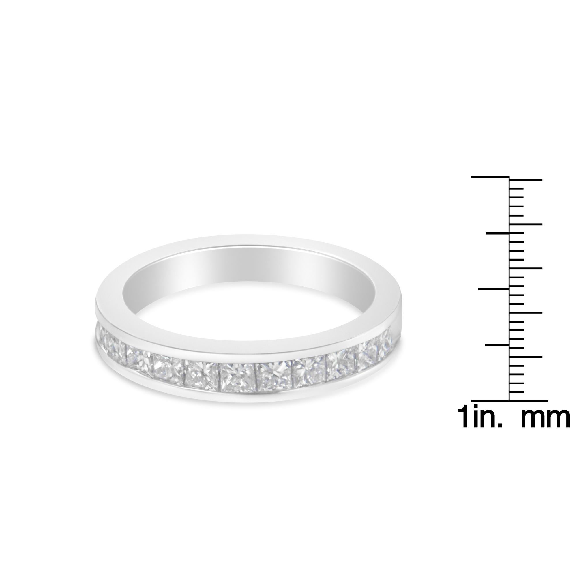 18K White Gold Princess Cut 1.0 Cttw Diamond Band Ring 4