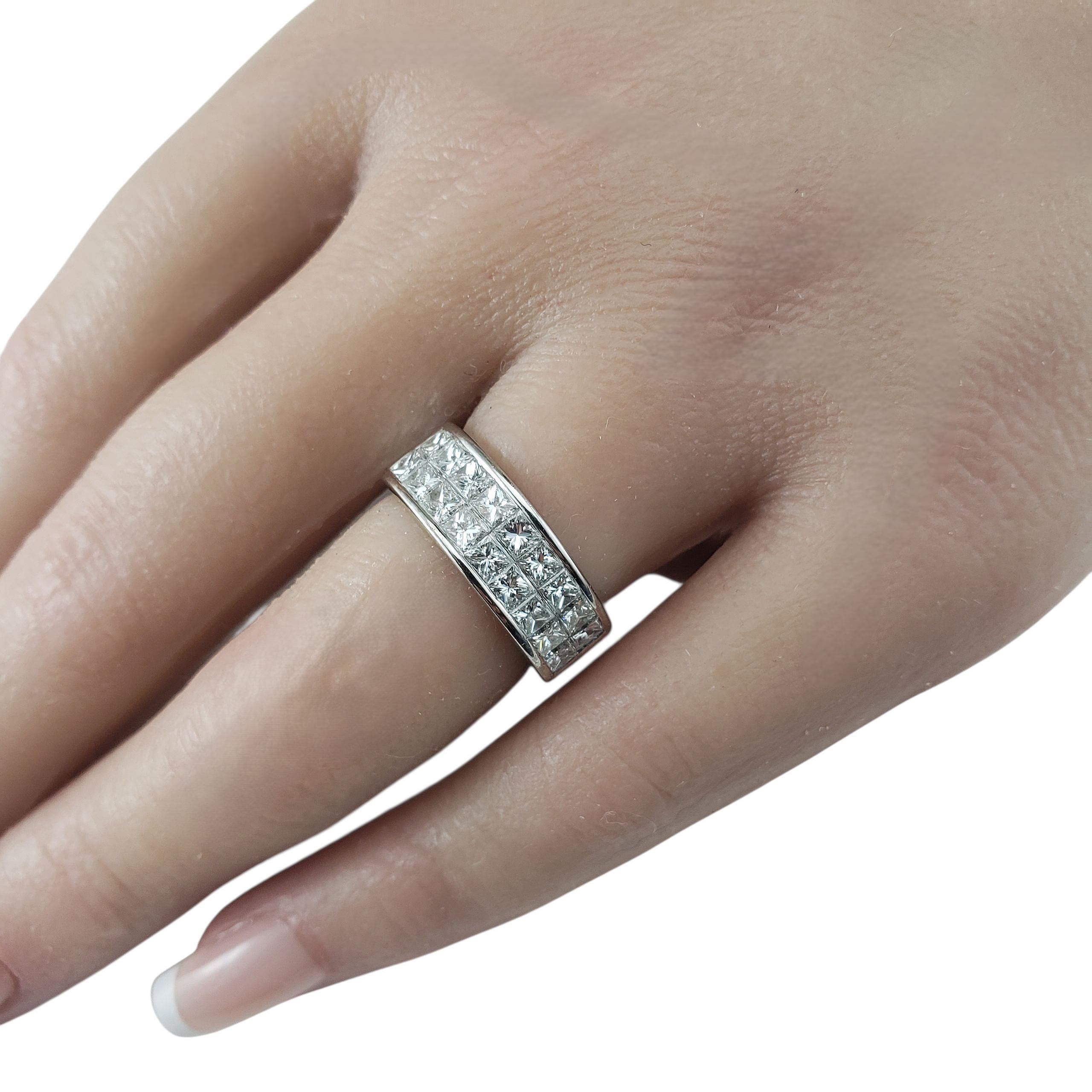 18K Weißgold Princess Cut Diamond Band Ring Größe 6 #23006 im Angebot 4
