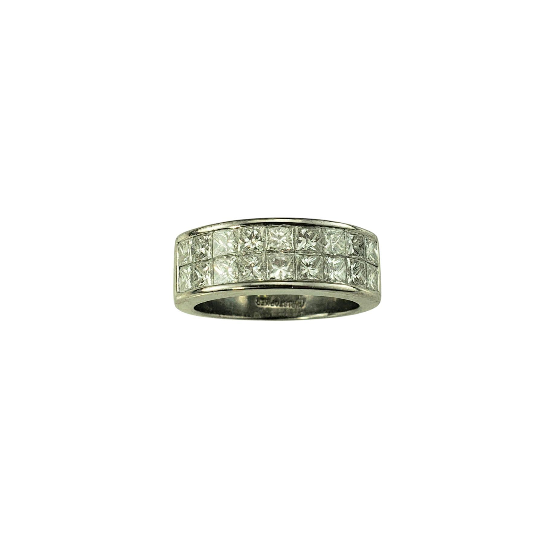 Anello a fascia con diamante taglio principessa in oro bianco 18 carati misura 6 #23006