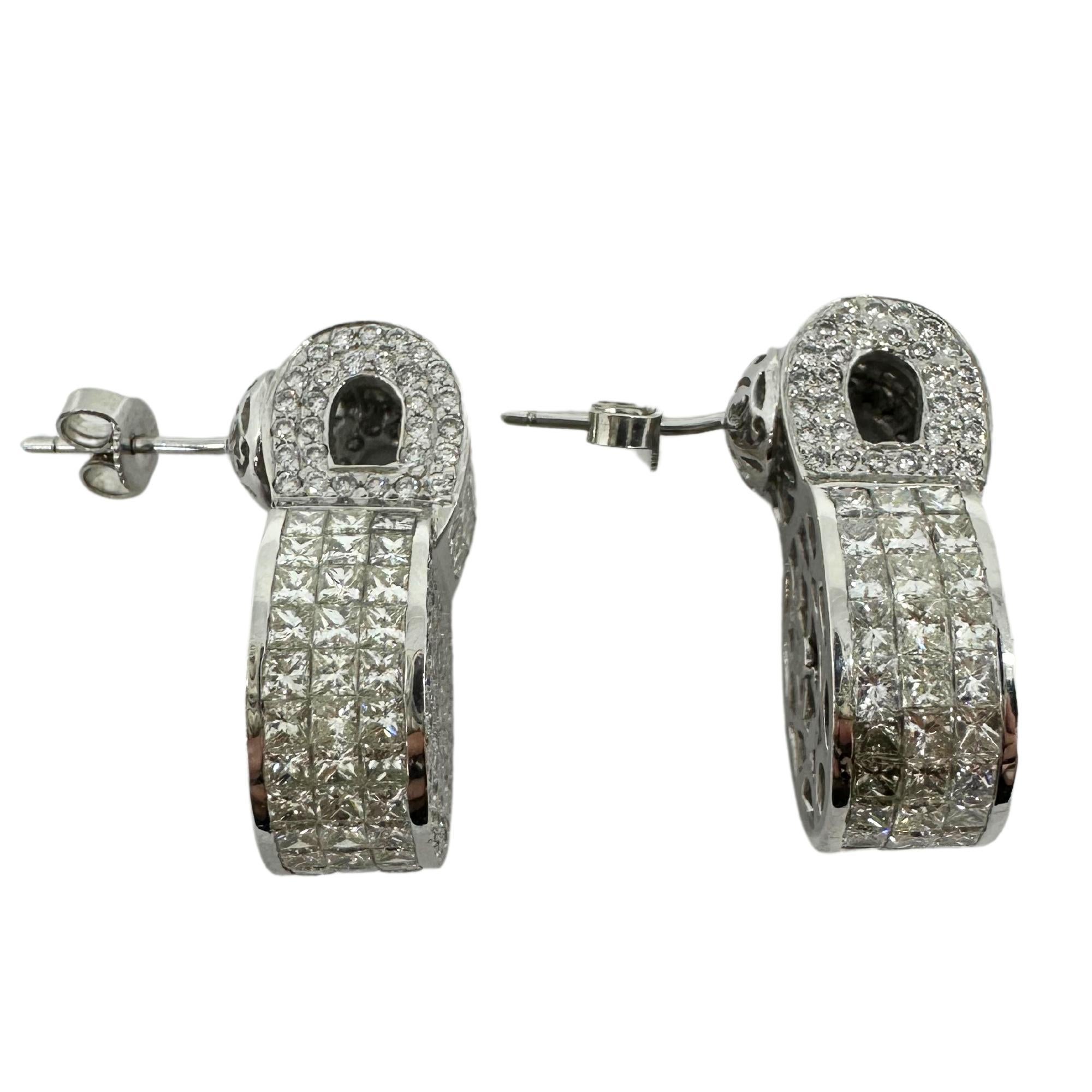 18K White Gold Princess Cut Diamond Earrings For Sale 2