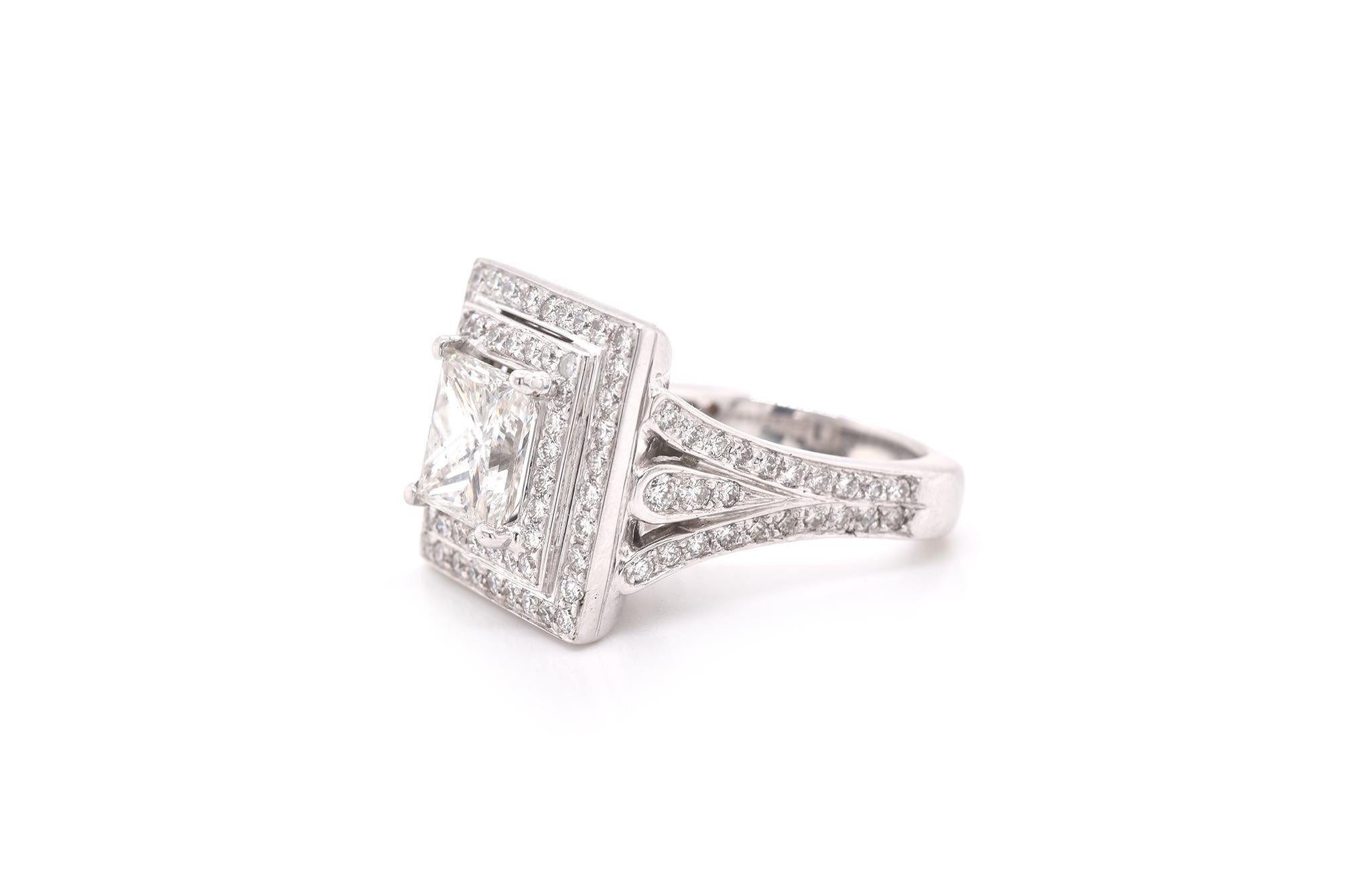 18 Karat White Gold Princess Cut Diamond Engagement Ring In Excellent Condition In Scottsdale, AZ
