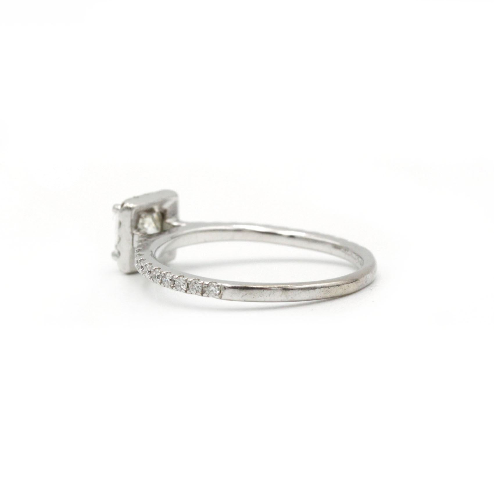 Taglio princess Anello aureola con diamante taglio principessa in oro bianco 18K 0,50 ct G VS in vendita