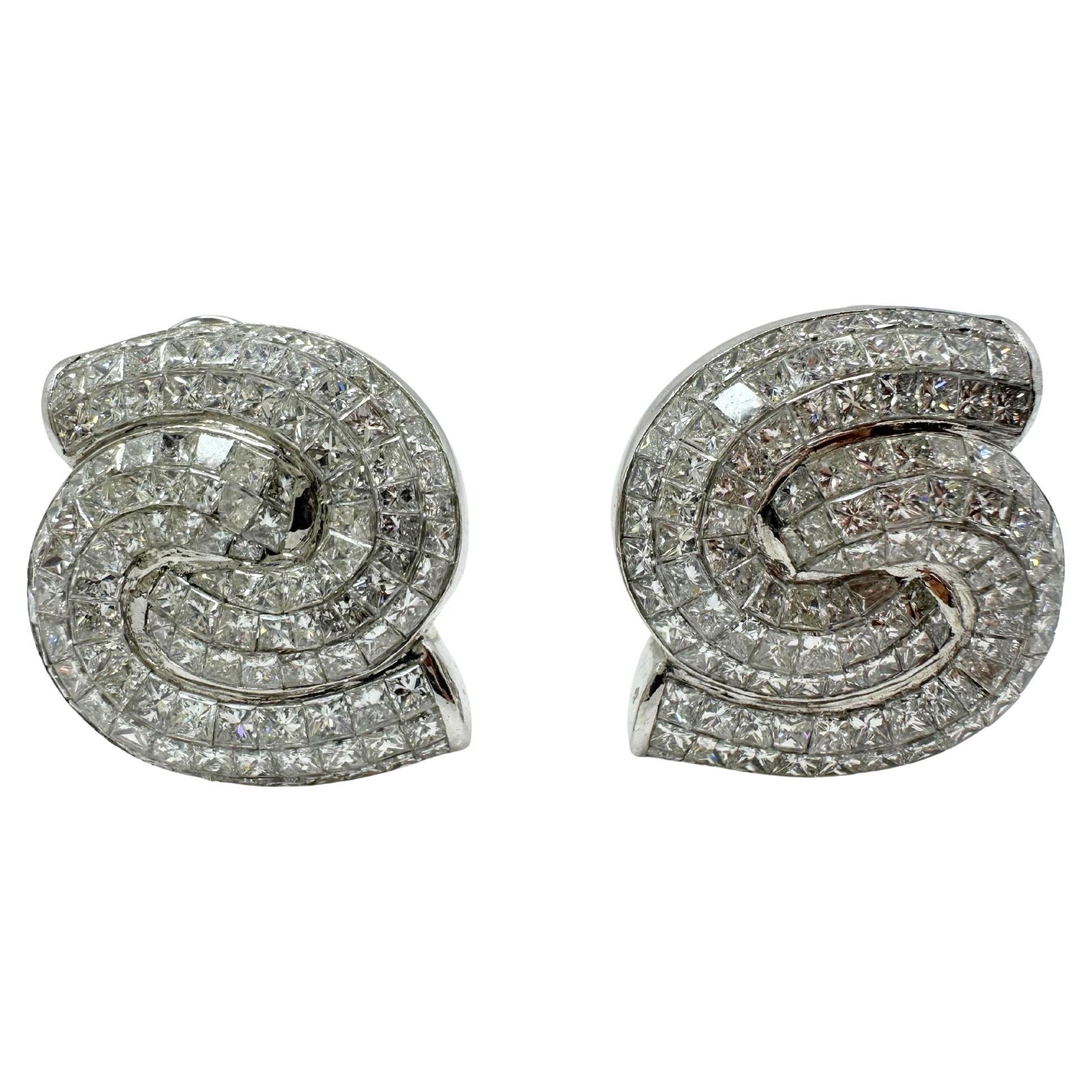 18K White Gold Princess Cut Diamond Spiral Earrings