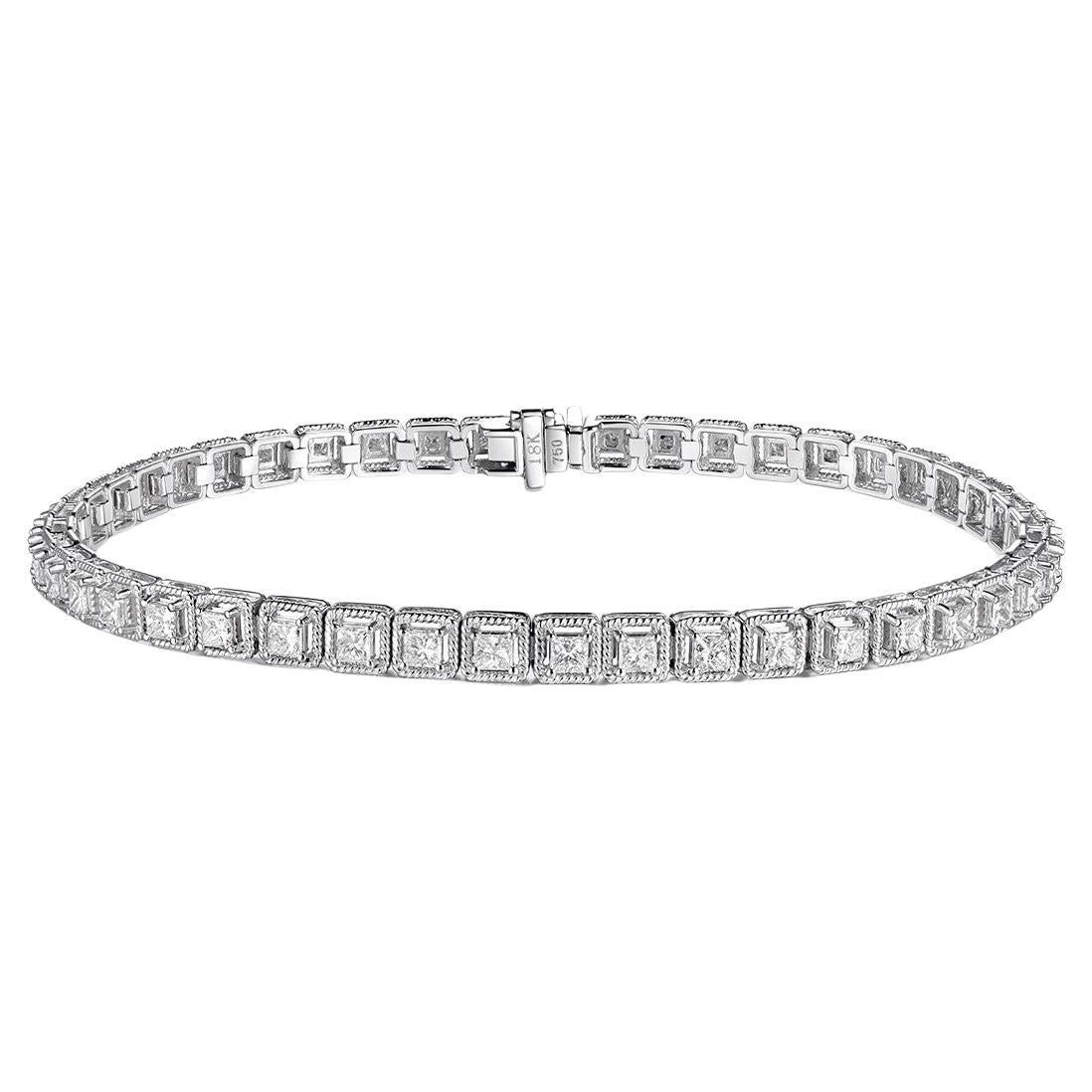 18K White Gold Princess Diamond Tennis Bracelet For Sale