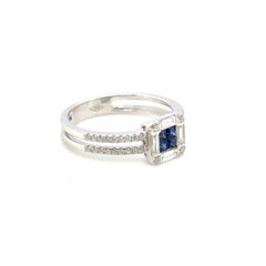 18k White Gold Princess‑Cut Sri Lankan Sapphire Cts 0.21 with Diamond Halo Ring