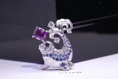 18 Karat Weißgold Lila 1,10CT Saphir & Blauer Saphir Siegel-Anhänger mit Diamanten