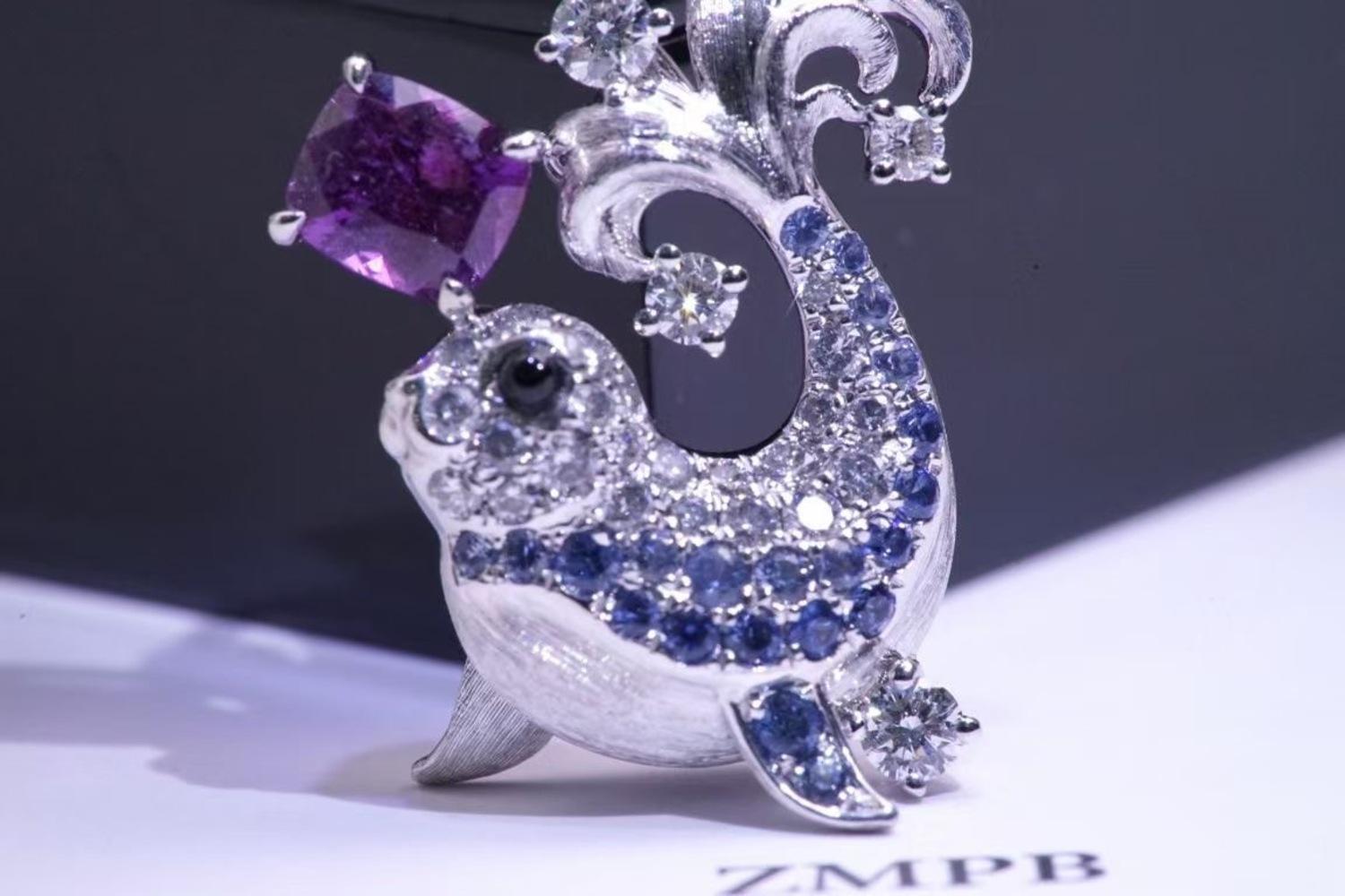 Women's or Men's 18K White Gold Purple 1.10CT Sapphire & Blue Sapphire Seal Pendant with Diamonds For Sale