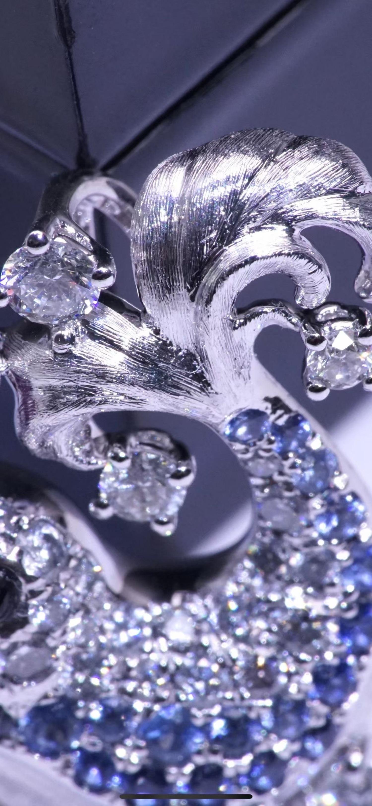 18K White Gold Purple 1.10CT Sapphire & Blue Sapphire Seal Pendant with Diamonds For Sale 3