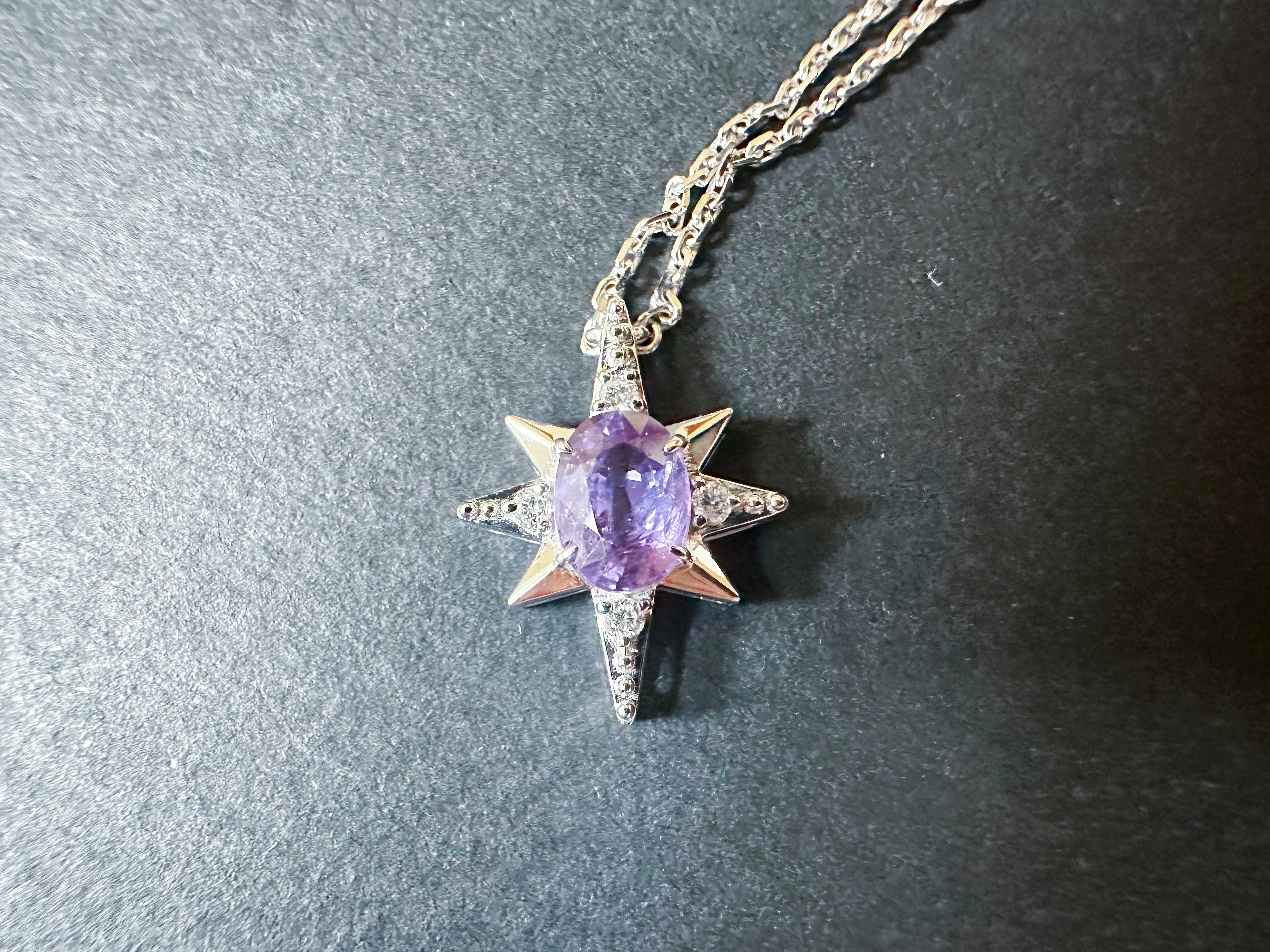 Art nouveau Pendentif étoile en or blanc 18K saphir violet diamant  - M&M certifiée naturelle. en vente