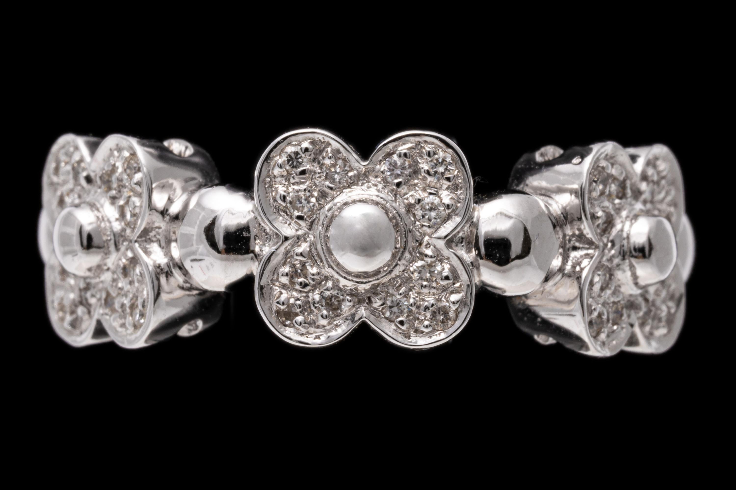 Women's 18k White Gold Quatrefoil Flower Motif Band Ring With Pave Diamonds, Size 6.75 For Sale