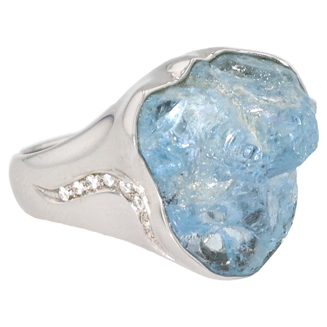 18K White Gold Raw Aquamarine and Round Brilliant Cut Diamond Ring